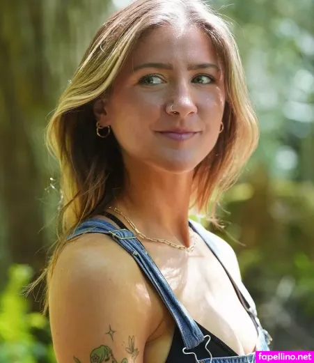 Mystickittenn OnlyFans Thumbnail #T72cfDJ01w