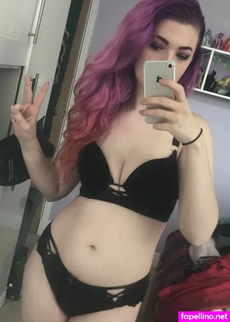 Mystik Minx 1 OnlyFans Thumbnail #sf61LVNXTM