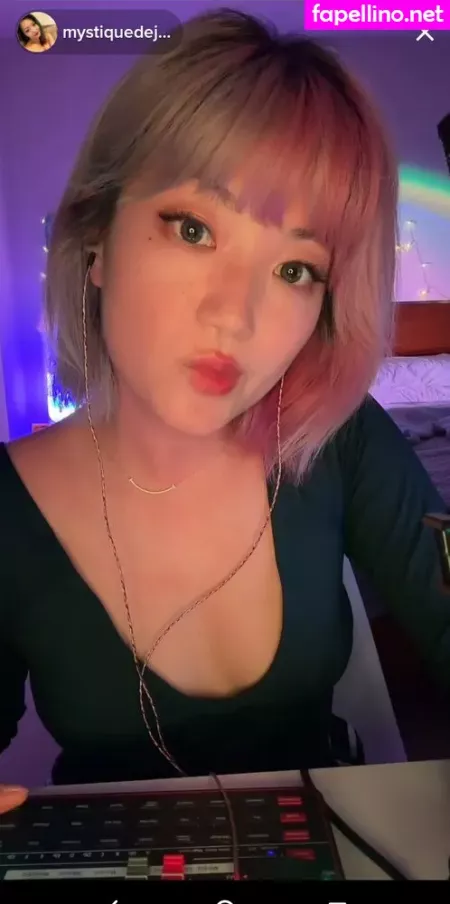 Mystiquede OnlyFans Thumbnail #rdWSN94bqO