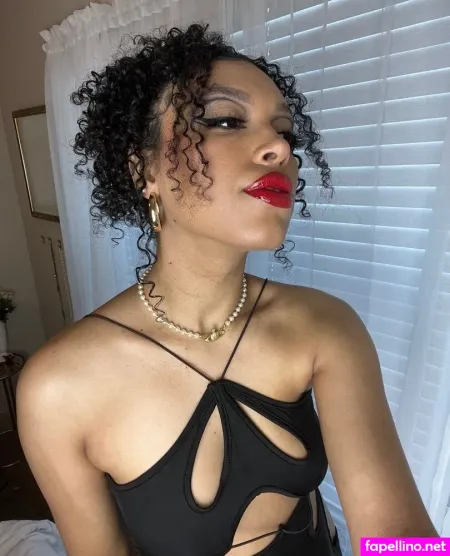 Mystywaterz OnlyFans Thumbnail #Xp8jRoSGzf
