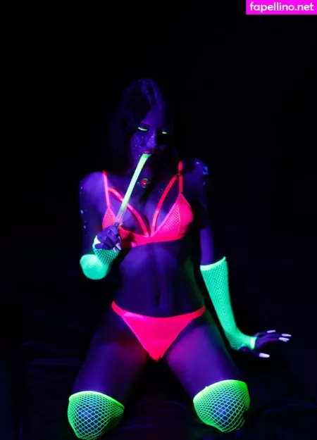 Mysweetapple OnlyFans Thumbnail #S5qhZZMaTg