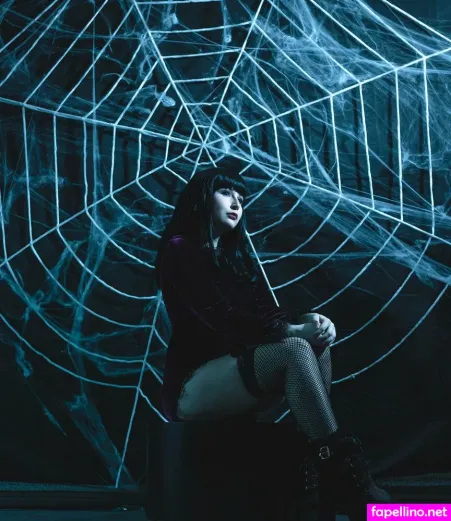 Mythicivy OnlyFans Thumbnail #urj5l8Wu2X