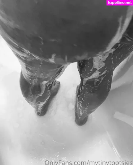 Mytinytootsies OnlyFans Thumbnail #DdcBEkXzM1