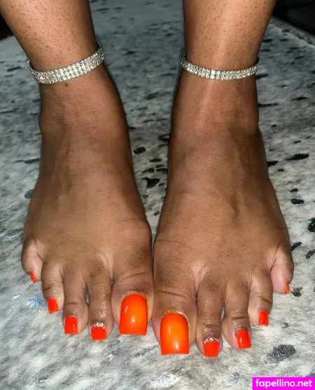 Mytoptiertoes OnlyFans Thumbnail #y6oUxLBqbG