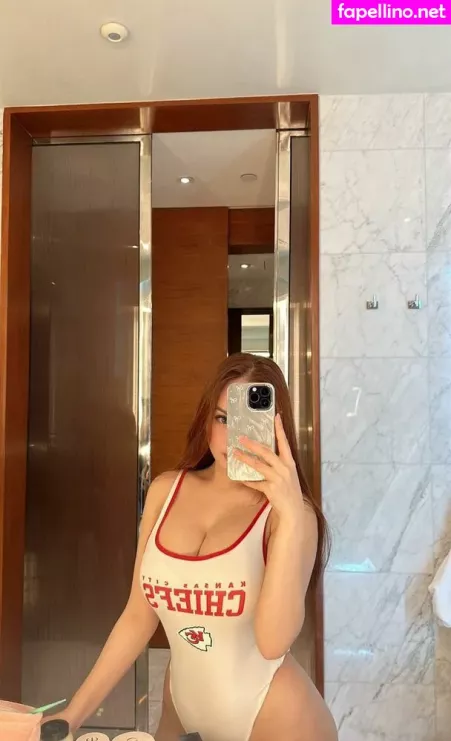Myvonnieta OnlyFans Thumbnail #X8eiiu0sJj