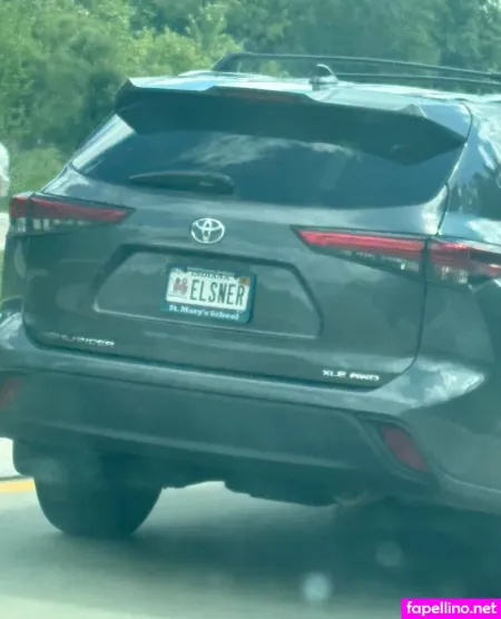 Mzfrizle OnlyFans Thumbnail #TvX8cKeC7E