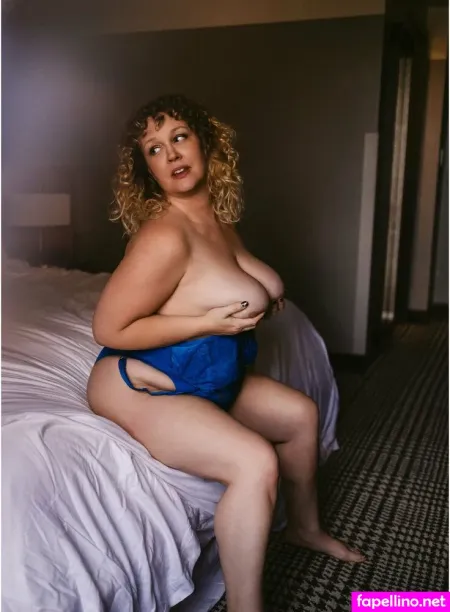 Mzfrizle OnlyFans Thumbnail #aZTr9x4UXV