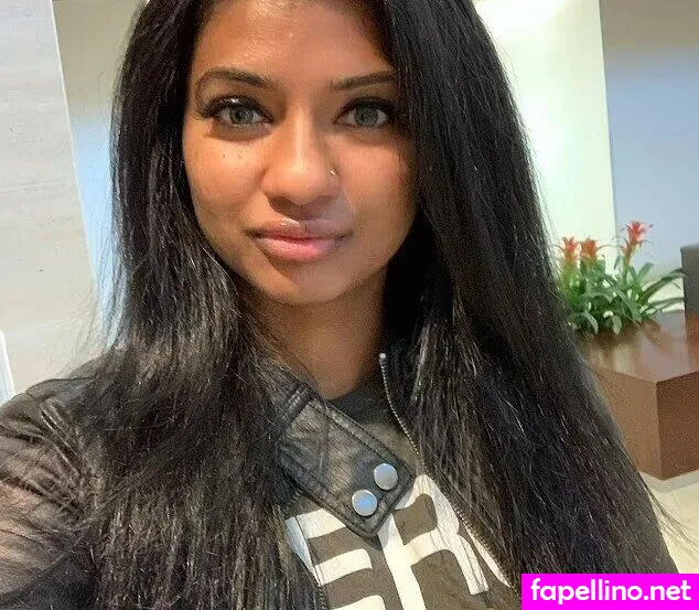 mzkora Nude Leaked OnlyFans Photo #BU1wqYAKts