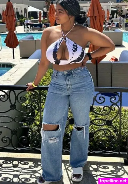 Mzkora OnlyFans Thumbnail #HdjMq5Djev