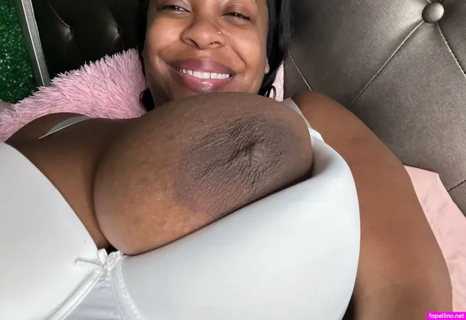 Mzmammamelons OnlyFans Thumbnail #YDsxDBLTTR