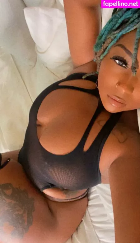 Mzstrawberryhenny OnlyFans Thumbnail #rf3kfWByc7