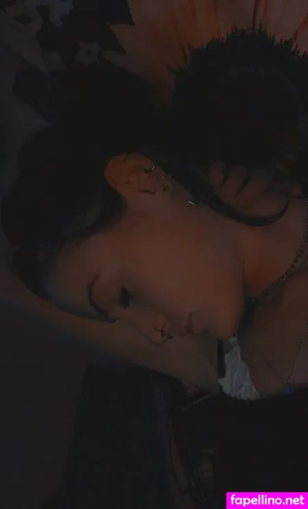 N Chole Red OnlyFans Thumbnail #IfCg1Ljv5x