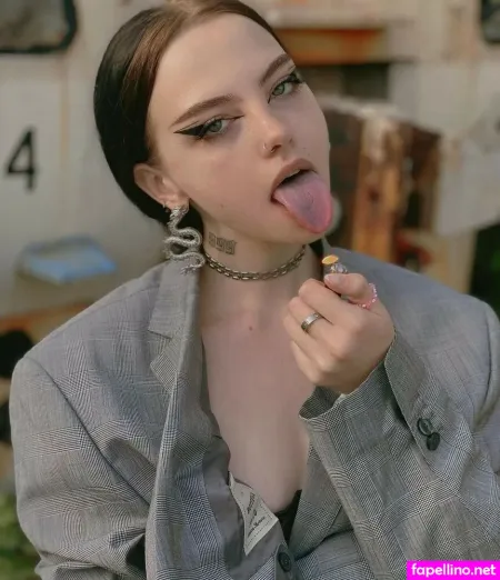 N Gorbatova OnlyFans Thumbnail #6Tx3HZROsd