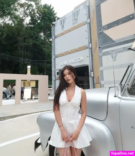 N H I OnlyFans Thumbnail #Id4Y83WC1b