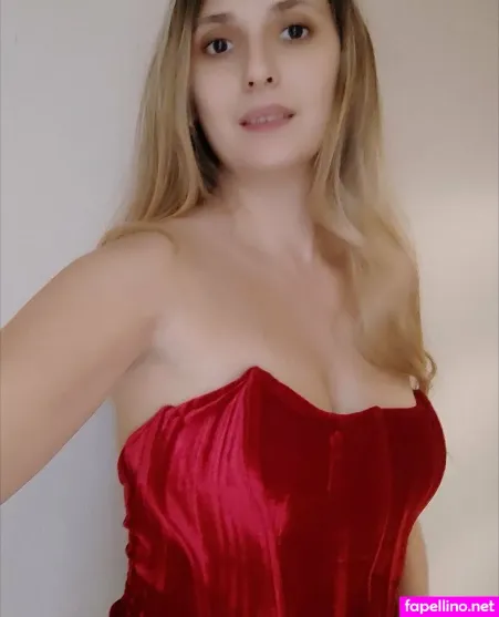 N Sweet Strawberry OnlyFans Thumbnail #mvb4gk9w8S