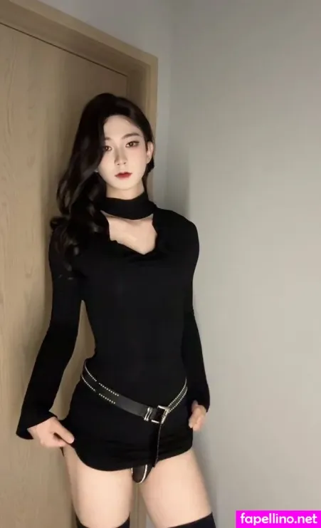 Naaaaako Main Profile Photo