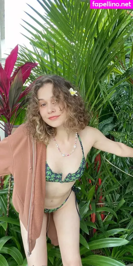 Naaami OnlyFans Thumbnail #aodLezDC1d