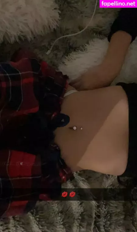 Naaataliee22 OnlyFans Thumbnail #8CXPNx3vDW