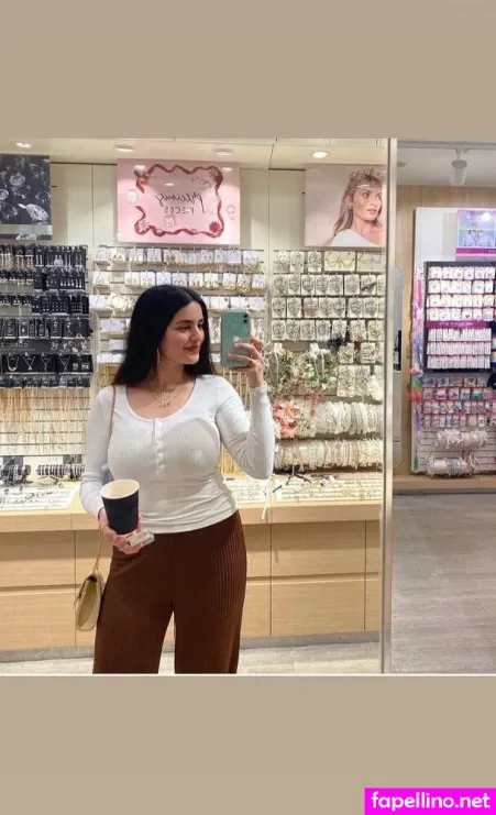 Naahsatan OnlyFans Thumbnail #K7f4P2Q5uQ