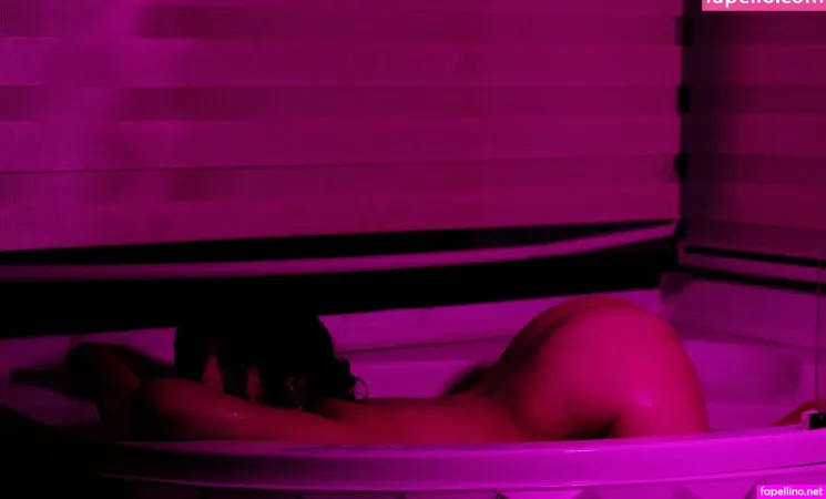 Nadeleine 1 OnlyFans Thumbnail #GCneiczT2c
