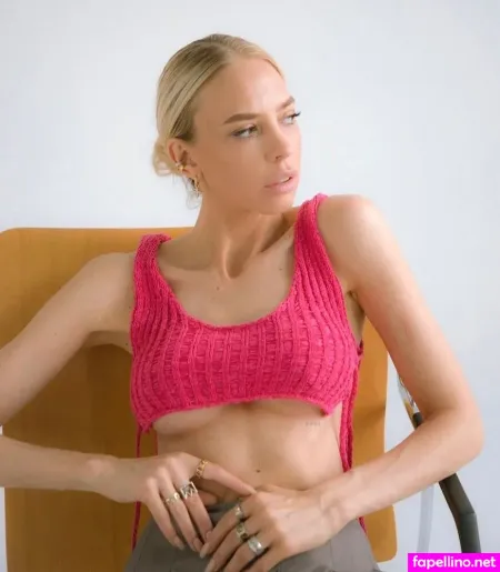 Nadenka Sysoeva OnlyFans Thumbnail #sqEjMOUPu7