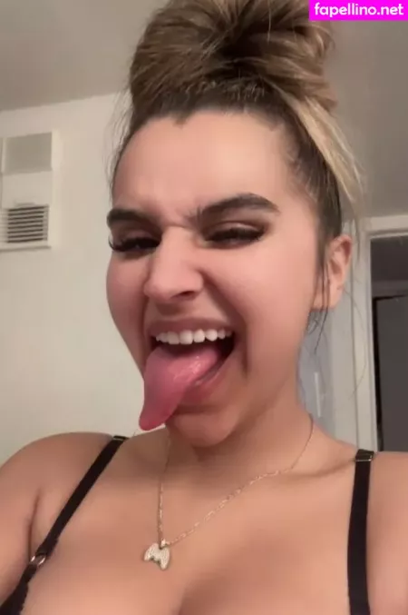 Nadi Tretyakova OnlyFans Thumbnail #iijezrmUvI