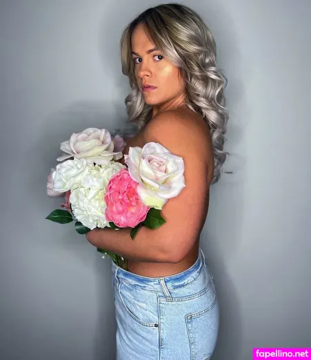 Nadia Allisha OnlyFans Thumbnail #WIRiLJxYJl