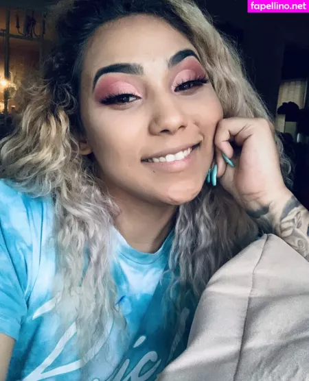 Nadia Bynature OnlyFans Thumbnail #2YtIrHNHtm