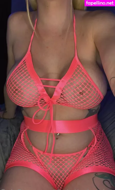 Nadia Flores OnlyFans Thumbnail #WiCSLxCnbp