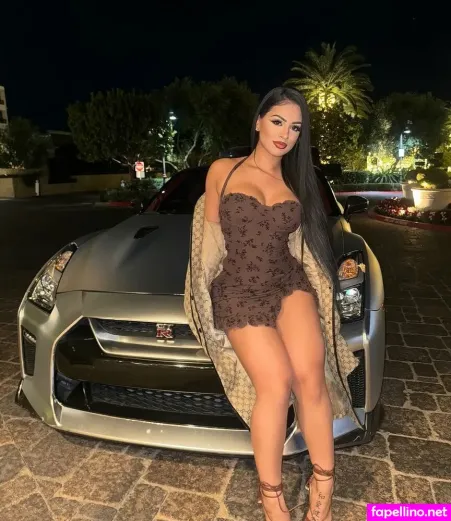 Nadia Khar 7 OnlyFans Thumbnail #svFv5f8dLY