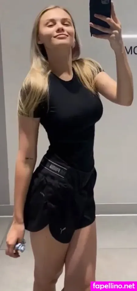 Nadia Nastasiuk Nadinka Hah OnlyFans Thumbnail #0idhk1diEi