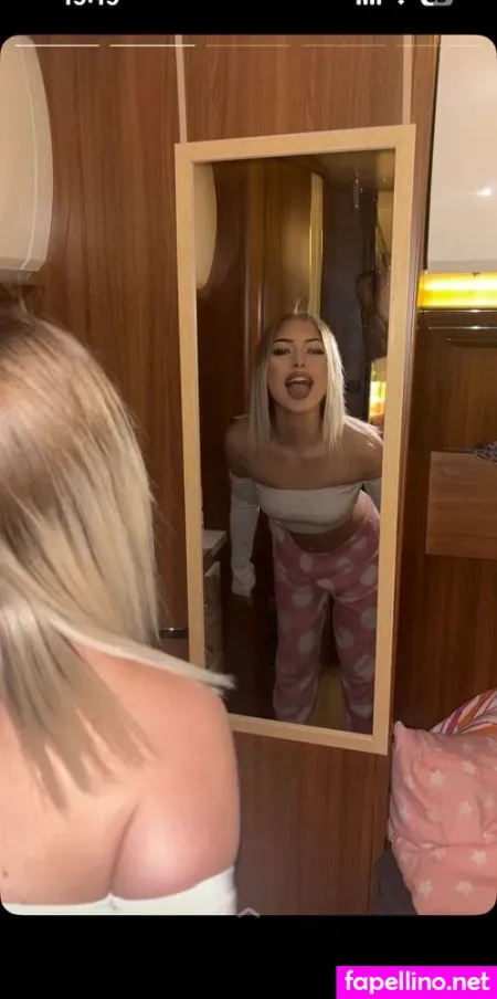 Nadia Offenbach OnlyFans Thumbnail #NxFaiJfVsT