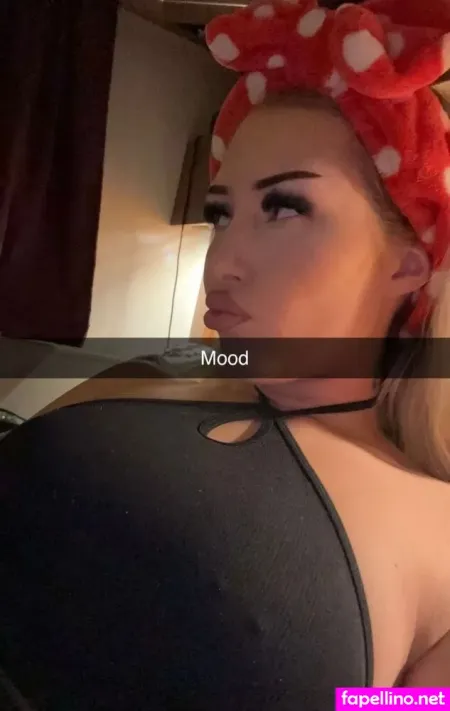 Nadia Offenbach OnlyFans Thumbnail #UVqDUaoA0U