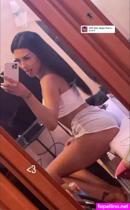 Nadia Offenbach OnlyFans Thumbnail #o0mUIjhnqA