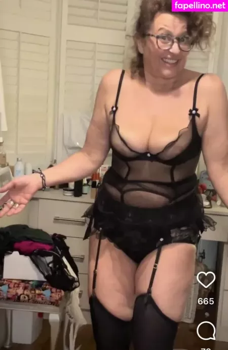 Nadia Sawalha OnlyFans Thumbnail #bvcWPzJ9NX