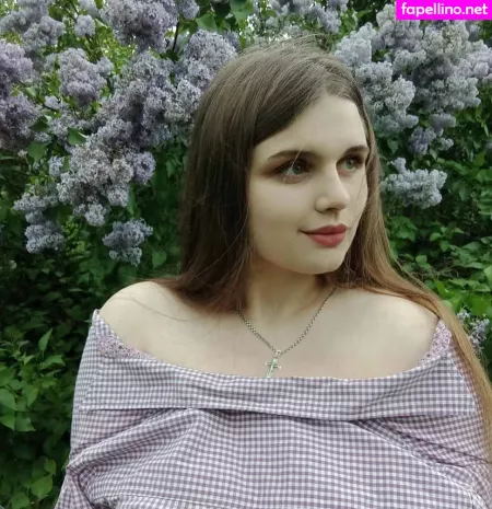 Nadia OnlyFans Thumbnail #651pdQGxyl