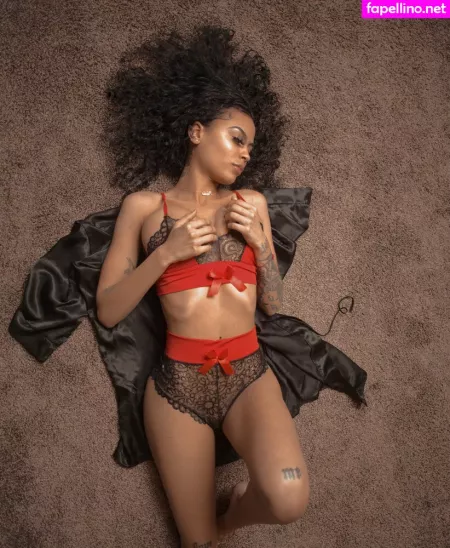 Nadia999 OnlyFans Thumbnail #F36CWuA5G5