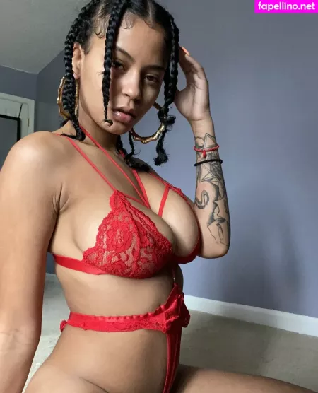 Nadia999 OnlyFans Thumbnail #cllxYd5BAe
