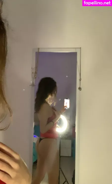 Nadiaalcs OnlyFans Thumbnail #flnWPFQB8c