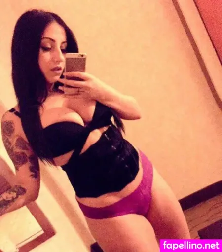 Nadianaughty1 OnlyFans Thumbnail #eeciQIsfOO