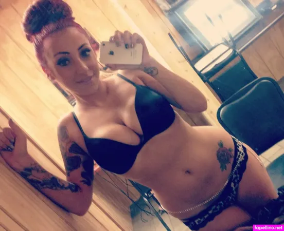 Nadianaughty1 OnlyFans Thumbnail #roijmnt6ON