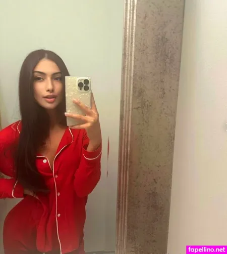 Nadiastrikesagain 2 OnlyFans Thumbnail #I7JZrFf0gf