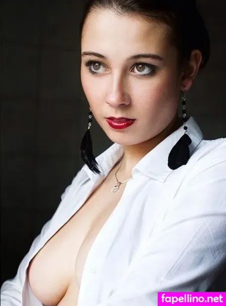 Nadinaamina OnlyFans Thumbnail #ROerfn2wYW