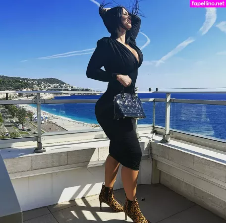 Nadine Djelassi OnlyFans Thumbnail #Nx8USRR9EA