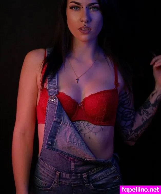 nadine_meissner Nude Leaked OnlyFans Photo #UEjeacsGUb