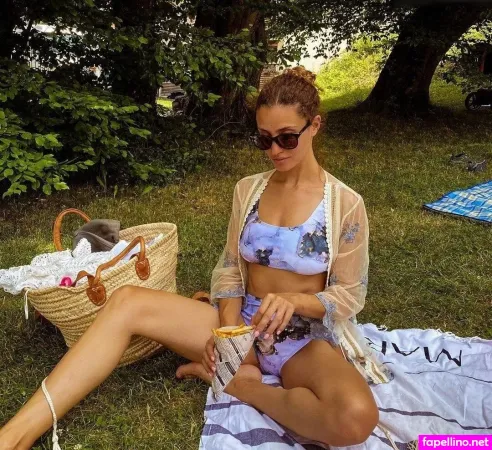 Nadine Menz OnlyFans Thumbnail #RGmDOpUqzt