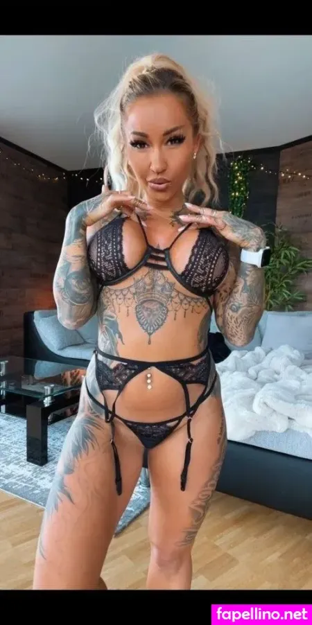 Nadine Schmied 1 OnlyFans Thumbnail #mzlWutluSm