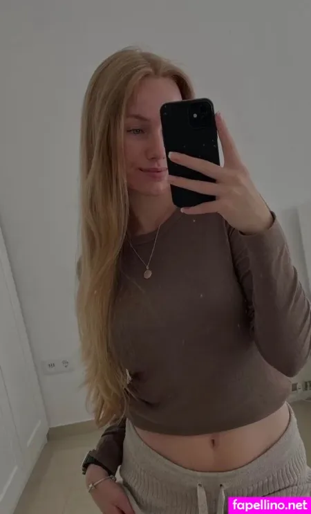 Nadine Von Relaxasmr OnlyFans Thumbnail #Ru3DDRfEyj