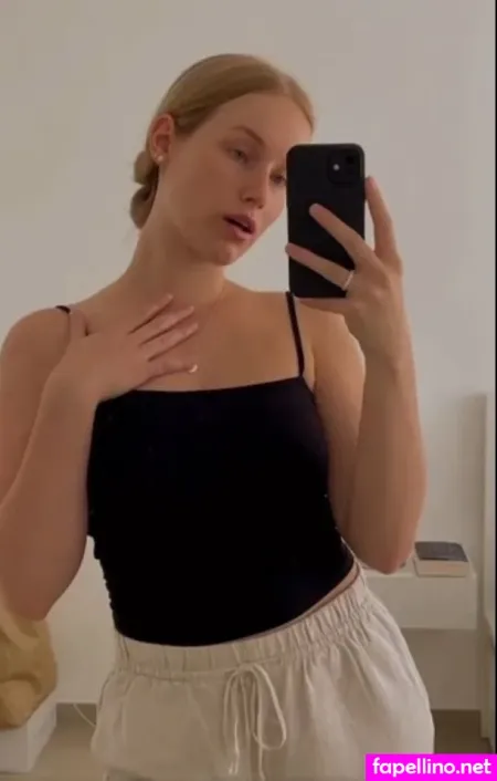 Nadine Von Relaxasmr OnlyFans Thumbnail #d2EUTzOJQ4