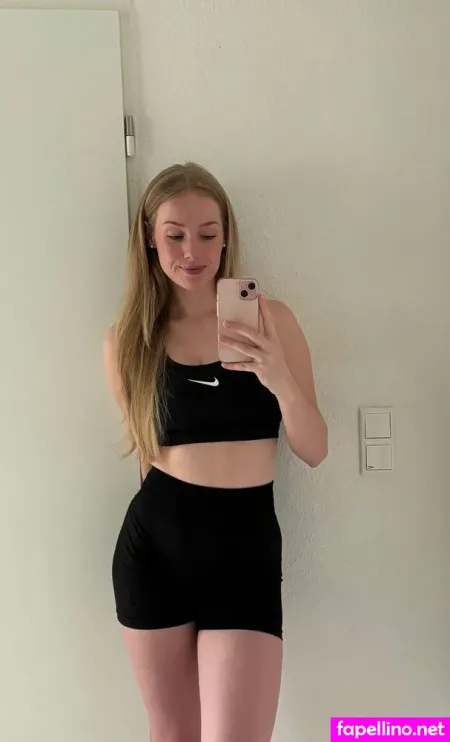 Nadine Von Relaxasmr OnlyFans Thumbnail #pdC6NHLSOM